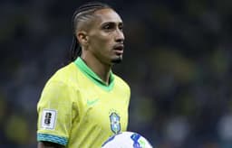 Barcelona Rekrut Nico Williams Raphinha Kembali ke Posisi Semula